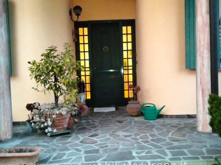 Villa in 8258