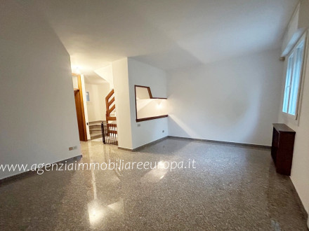 Villa a schiera in 8258